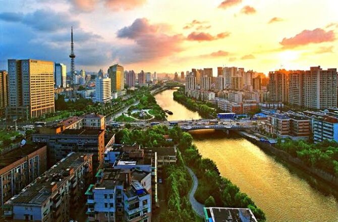 Um breve olhar sobre a superlativa China
